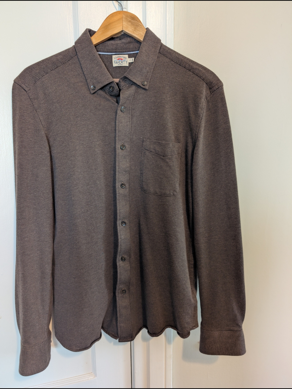 Faherty Brown Long-Sleeve Button-Down Knit Shirt